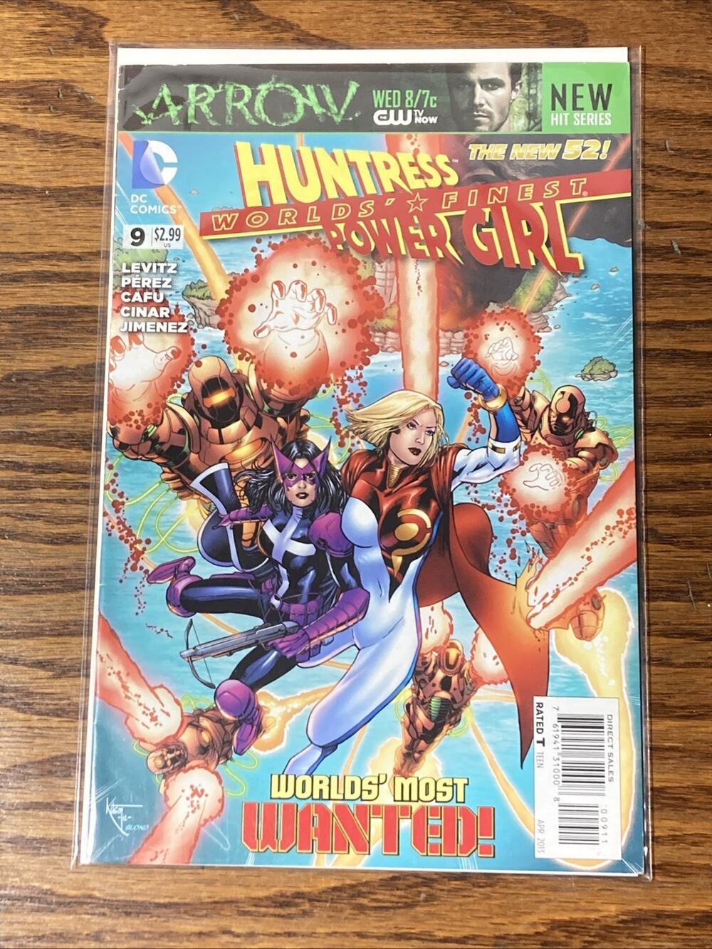DC Comics New 52 Worlds Finest #9 Huntress Power Girl